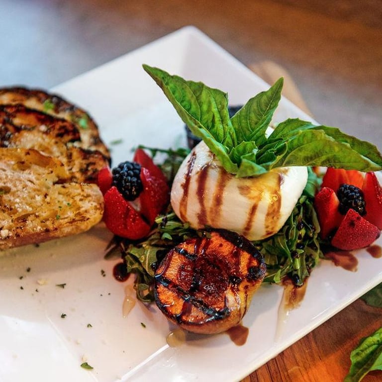 Burrata Delights: A Creamy Indulgence
