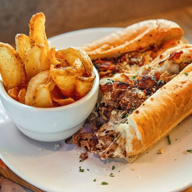 Happy Hour Specials You Can't Miss